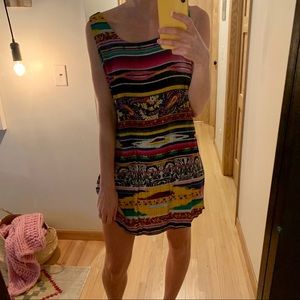 (20% off 3+!) Renee C. colorful dress. Size Small